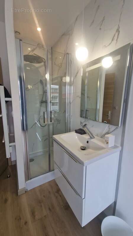 Investissement d’exception : 5 pièces, 104 m², colocation, vue mer, état neuf - photo 12