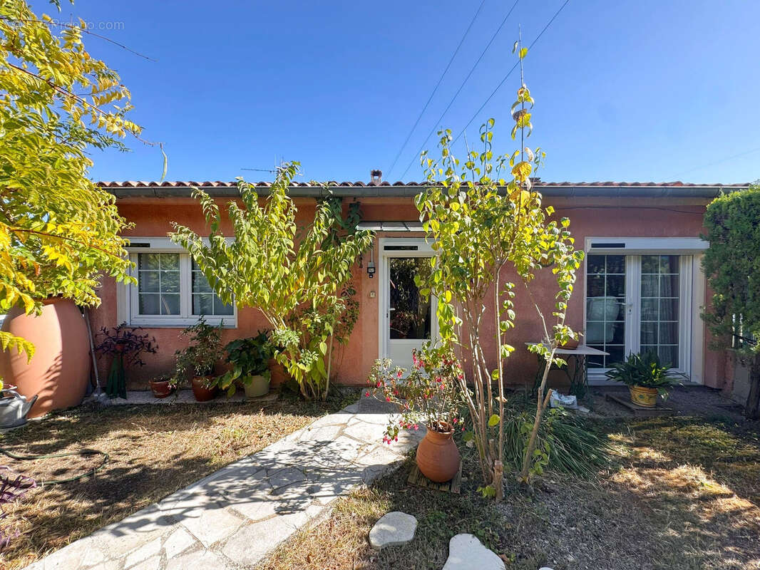Maison à LA TRINITE