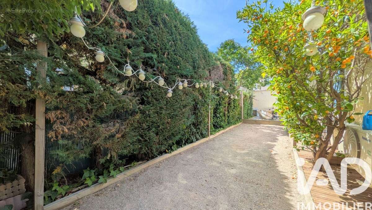 Photo 6 - Maison à SOLLIES-PONT