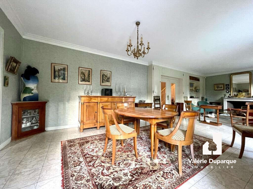 Maison à MARCQ-EN-BAROEUL