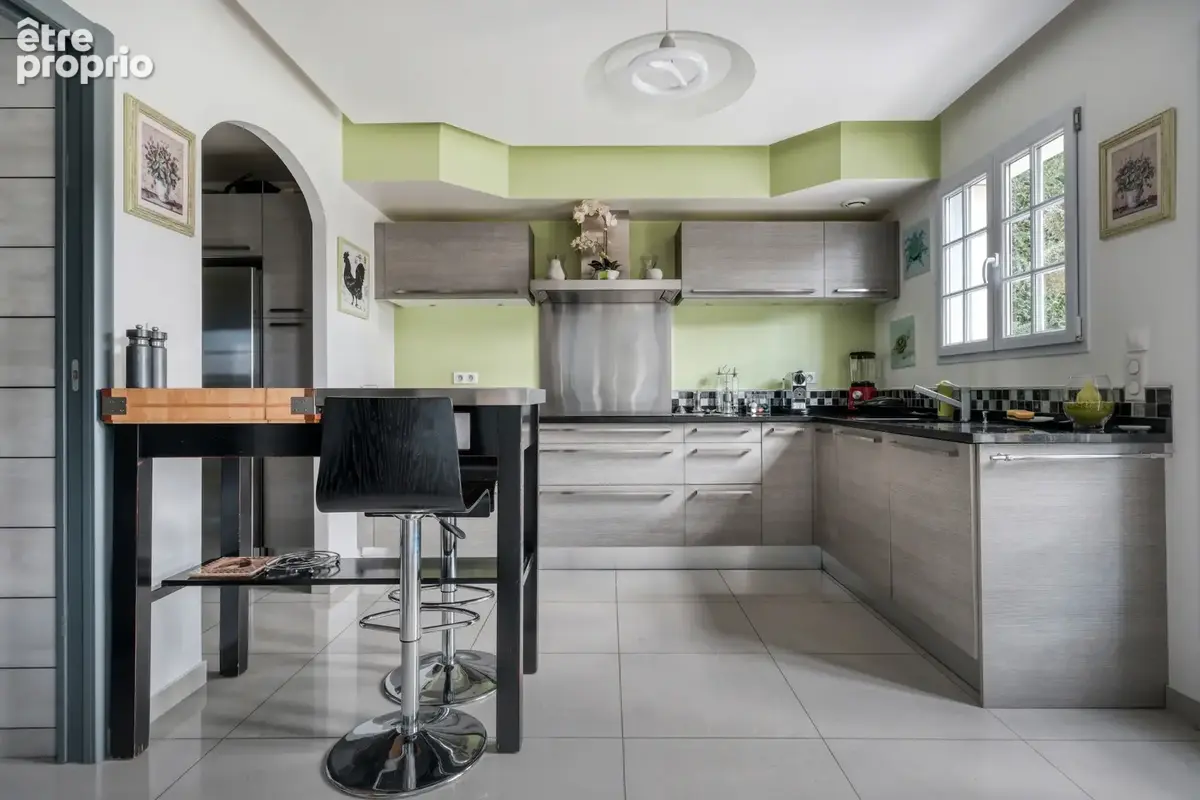 Maison indivdiuelle de plain pied - 210m2 - 5 chambres - dpe c - photo 8