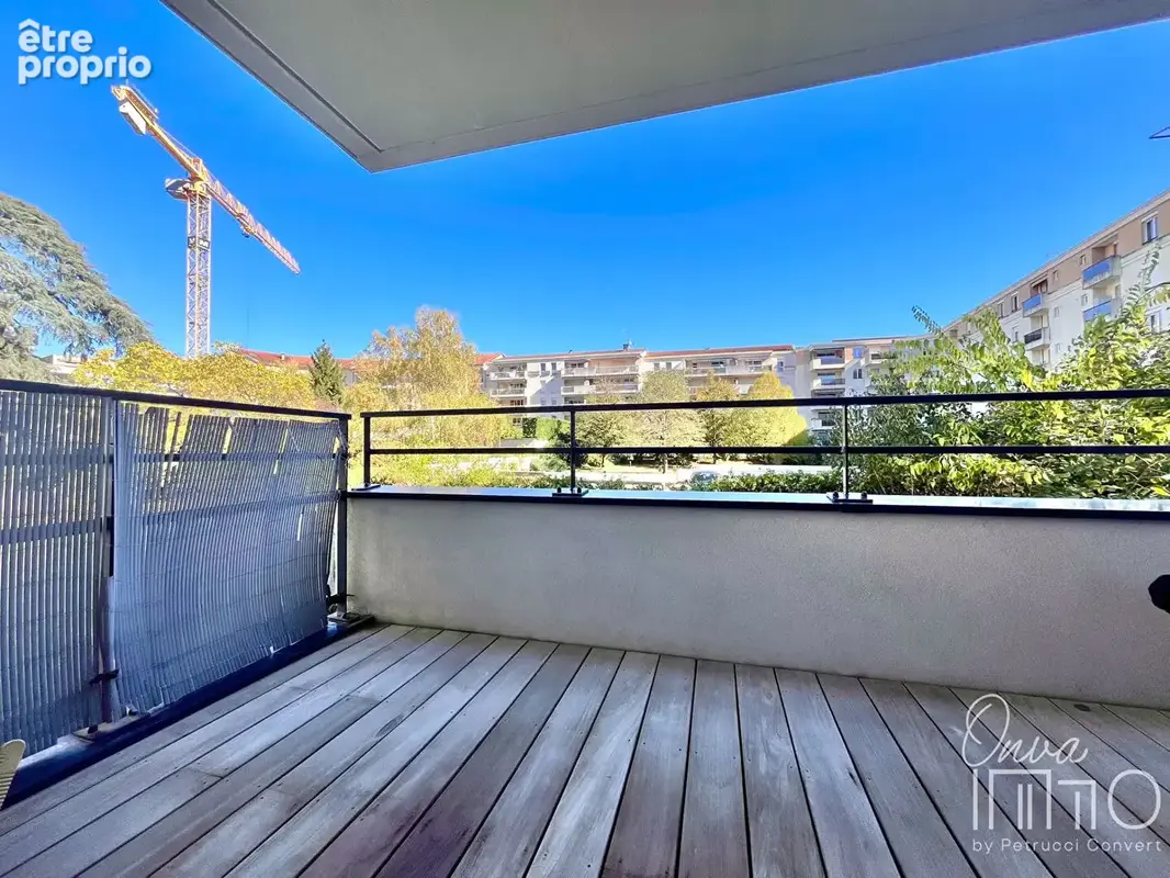 Centre FONTAINES-SUR-SAÔNE - T3 avec terrasse et garage en option - photo 2