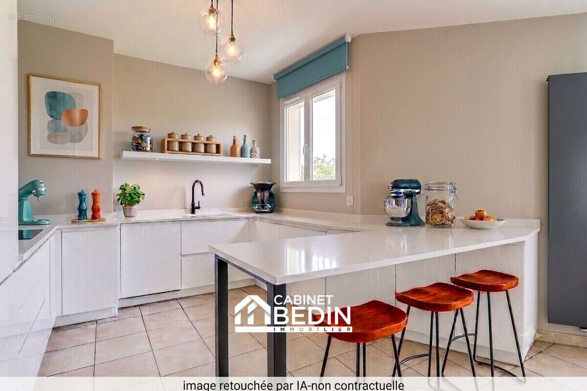 Maison 96 m² à Le Pian-Sur-Garonne  - photo 6