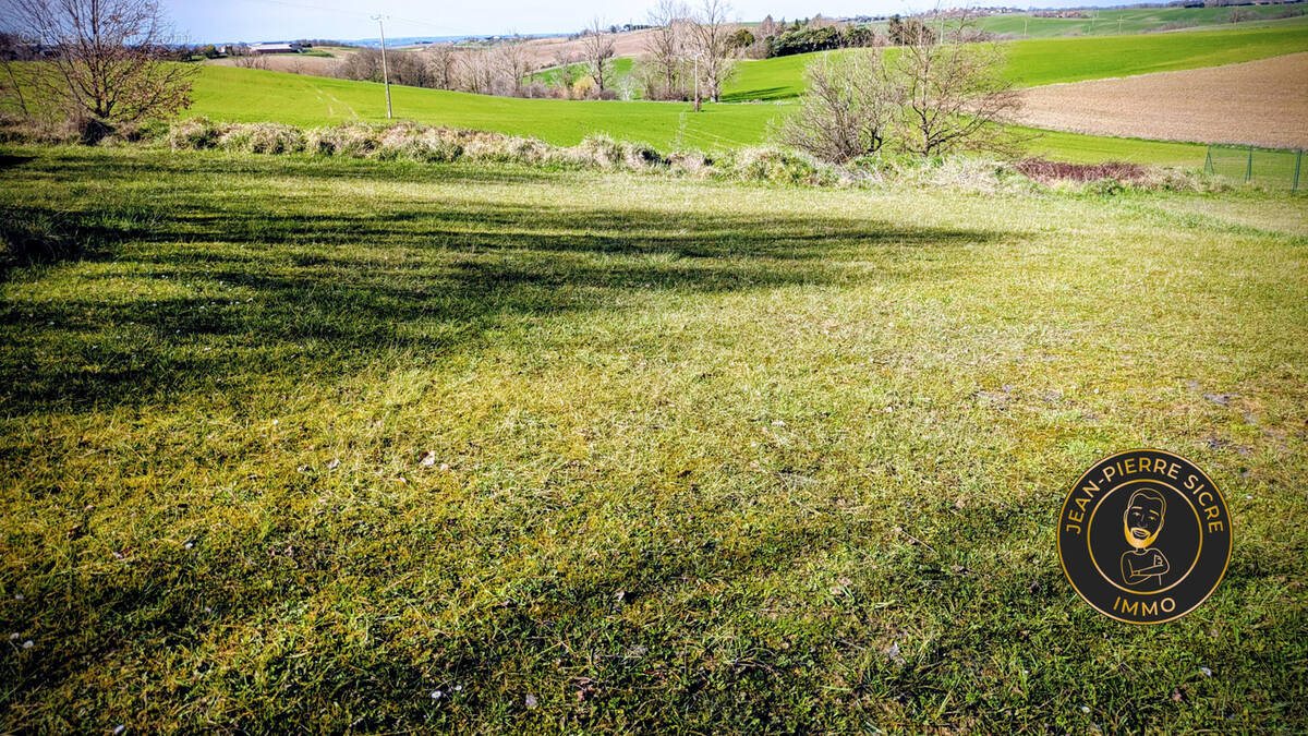 Terrain à GAILLAC-TOULZA