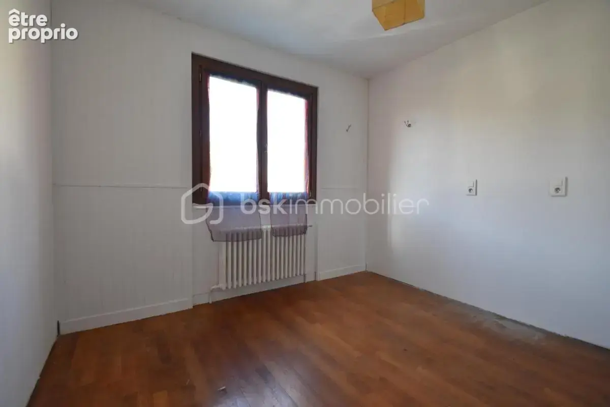 Maison de 5 pièces sur sous sol idéalement placée - photo 7