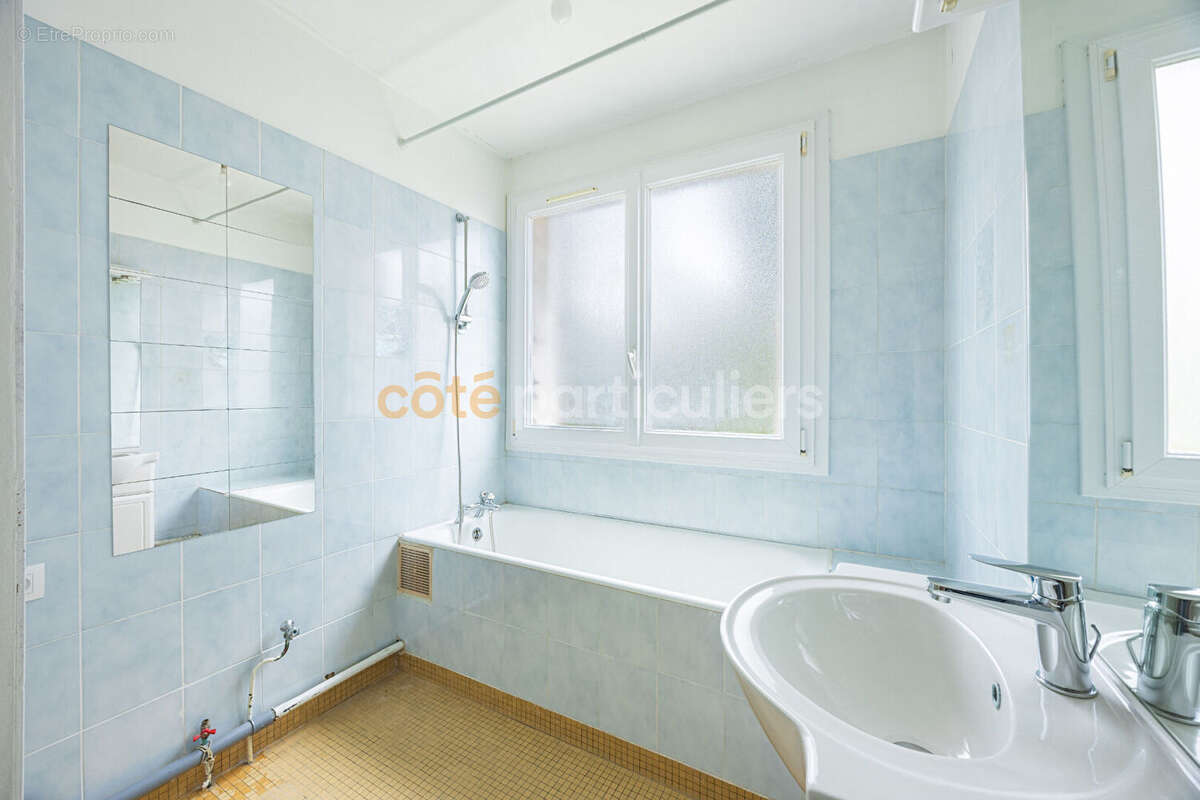Rezé -- trois moulins -- appartement t2 -- 51m2 -- balcon -- garage -- cave - photo 9