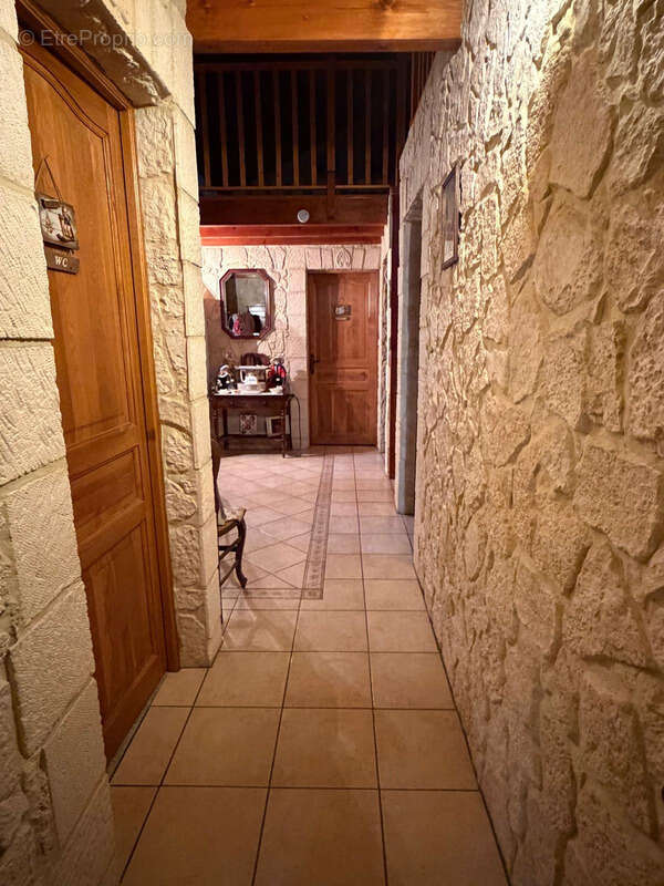 Maison à SAINT-VALERIEN