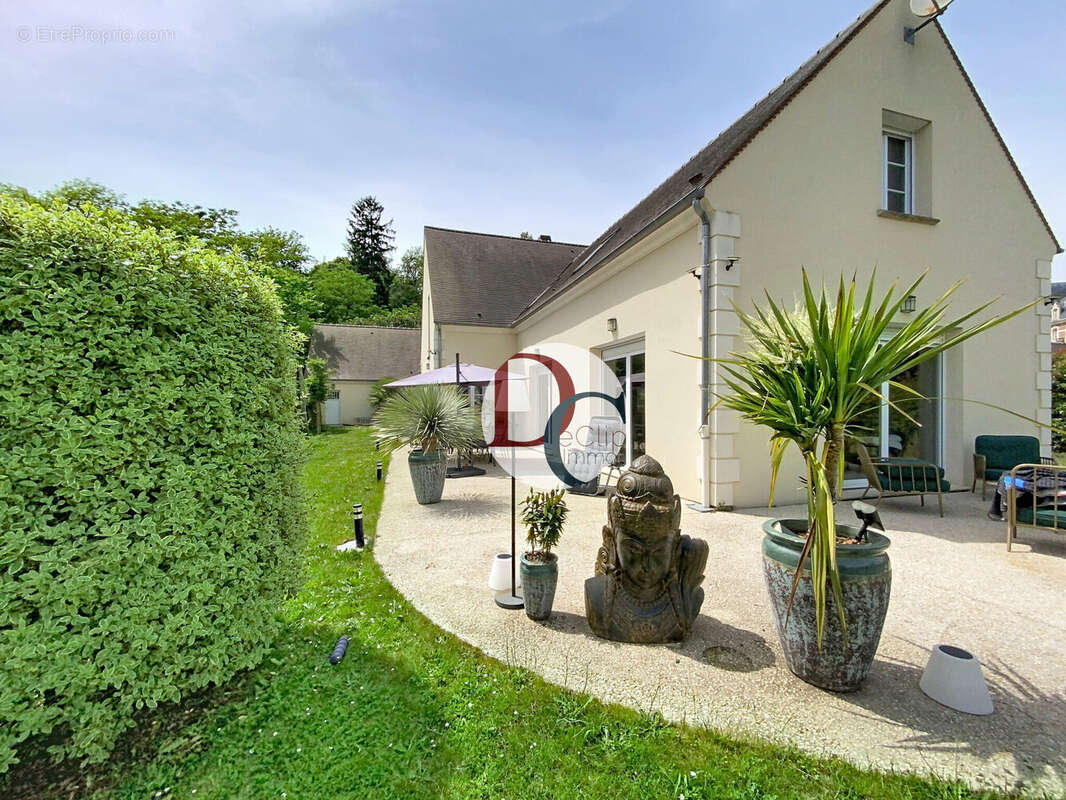 Photo 2 - Maison à SENLIS