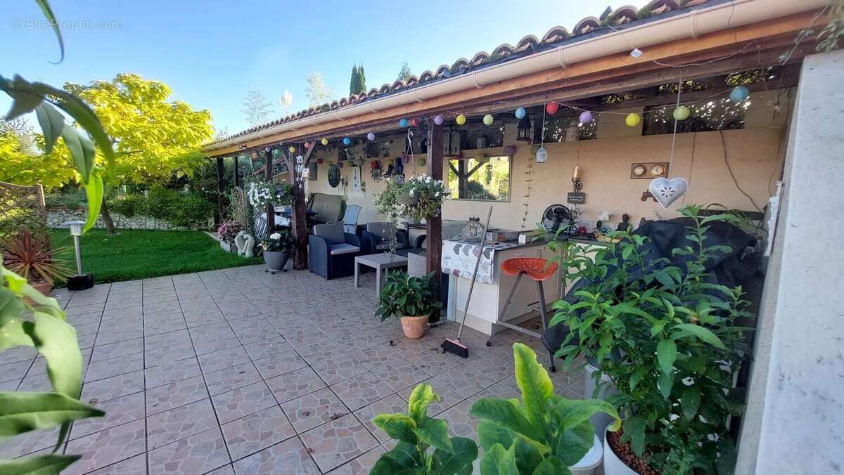 Maison à VERTEILLAC