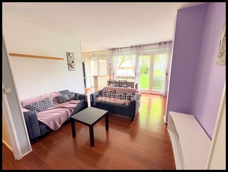 Appartement à MONT-SAINT-AIGNAN