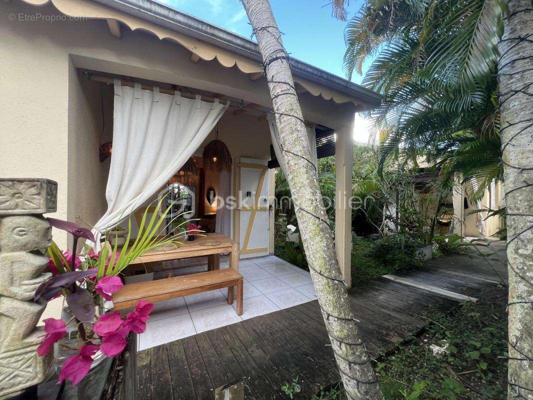 Maison à SAINTE-ANNE