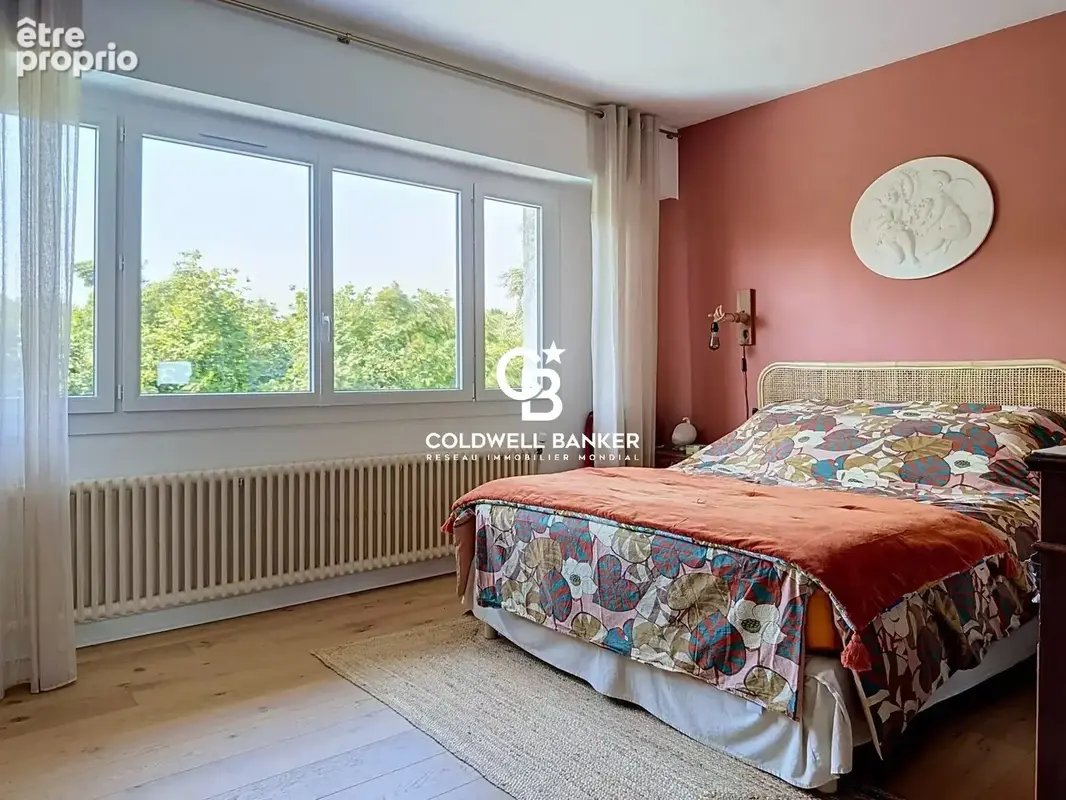 Maison d’architecte 1969 à toit plat avec piscine et appartement indépendant – Saintes, commerces à pied - photo 10
