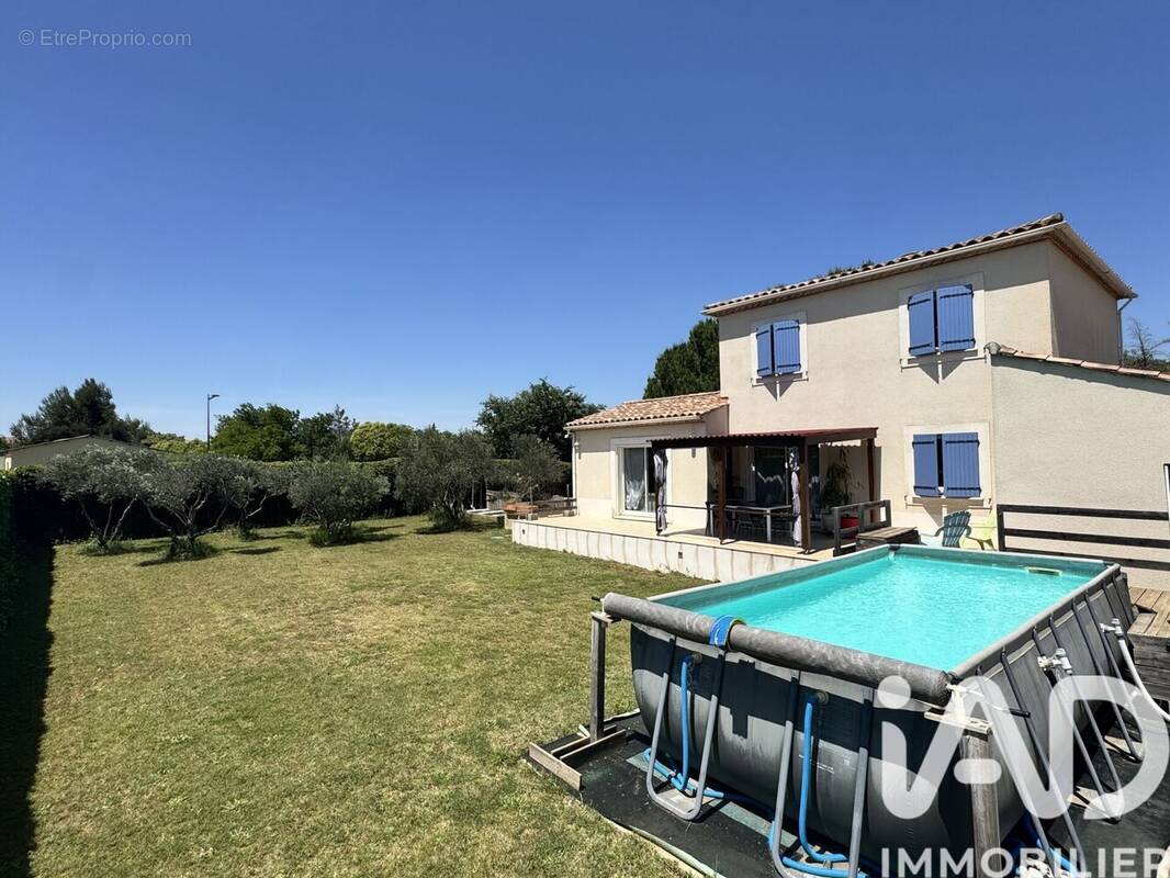 Photo 1 - Maison à SAINT-GILLES