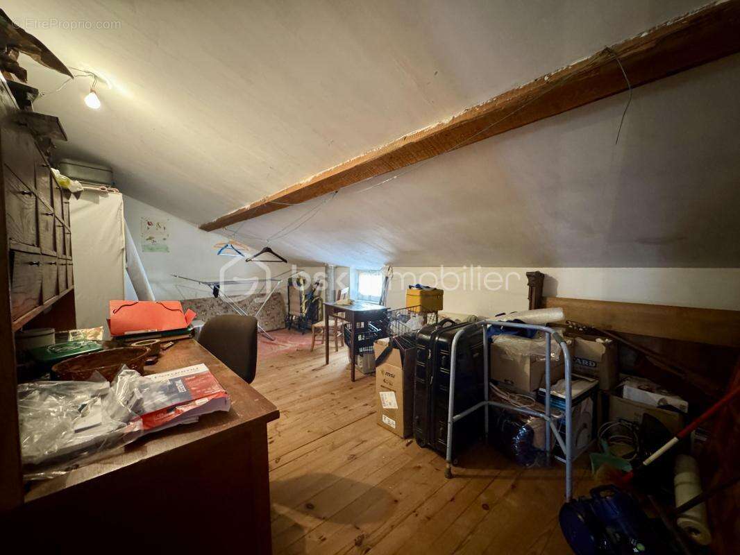 Maison 108m2 habitables 3 chambres avec garages et jardin - photo 17