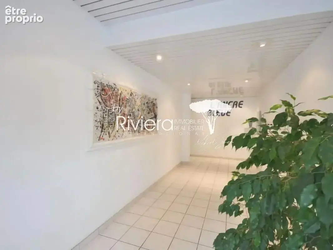 Cavalaire - 3 pieces - terrasse - garage et parking. - photo 9