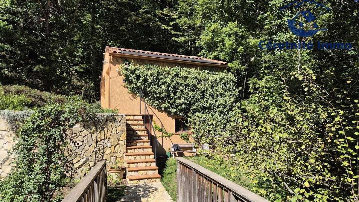 Maison à SERRALONGUE