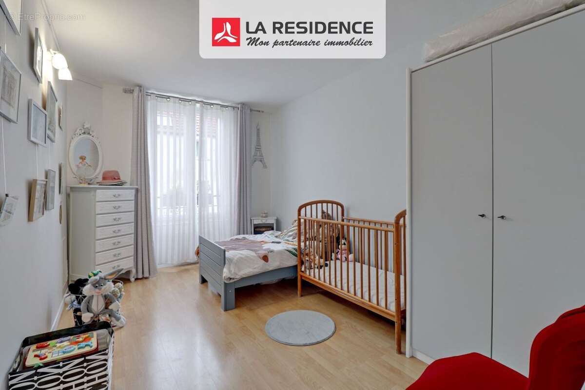 Appartement à JOUY-LE-MOUTIER