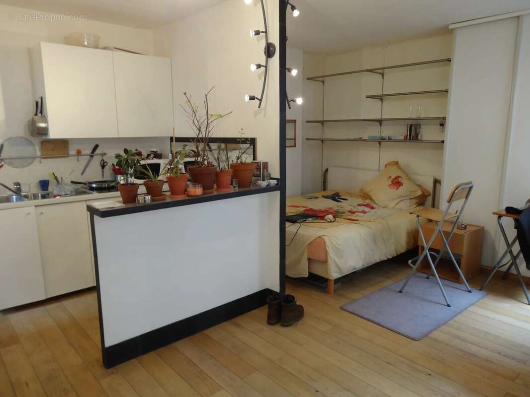 Appartement à PARIS-19E