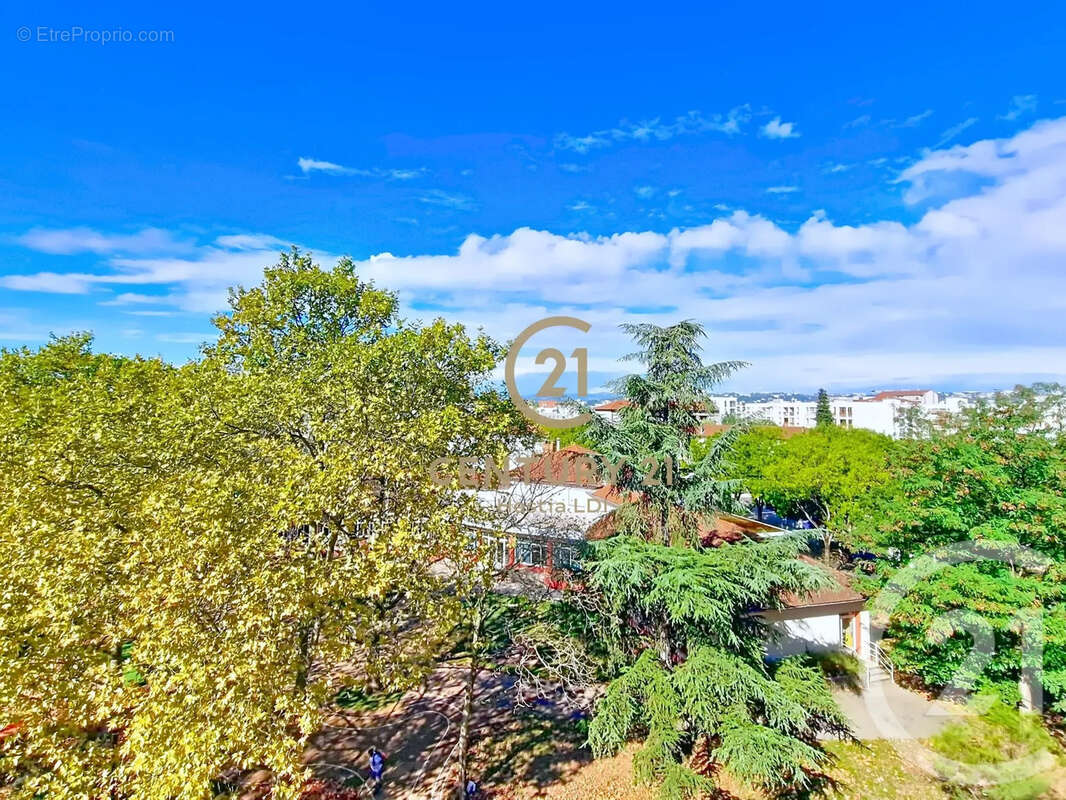 Appartement à VENISSIEUX