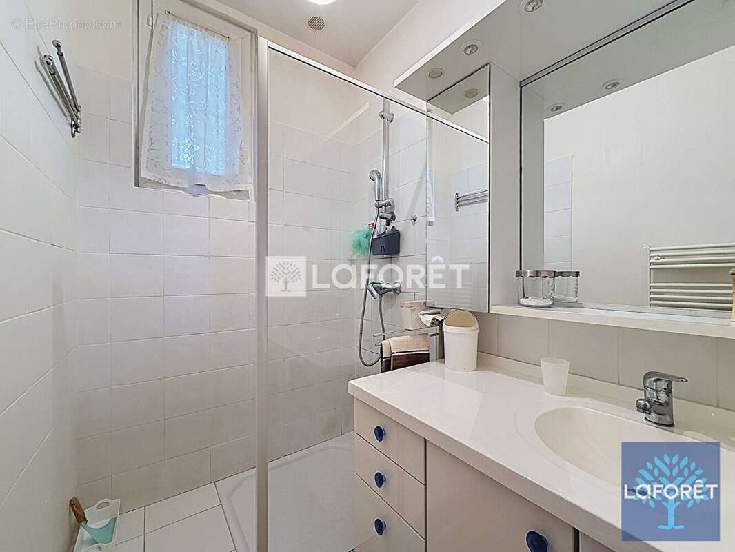 Maison à VIGNEUX-SUR-SEINE