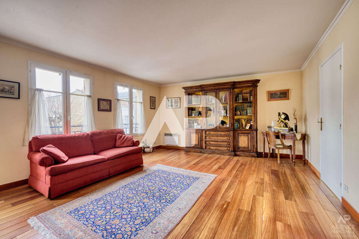 Appartement à RUEIL-MALMAISON