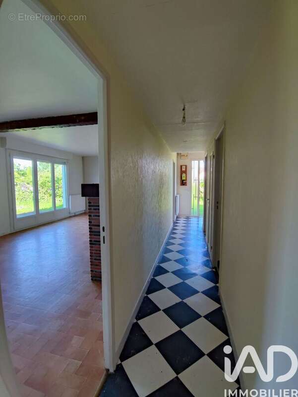 Maison 74 m² à Gien  - photo 4