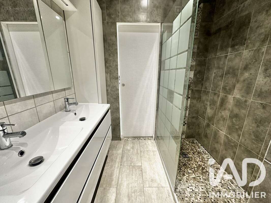 Photo 8 - Appartement à CHERBOURG-OCTEVILLE