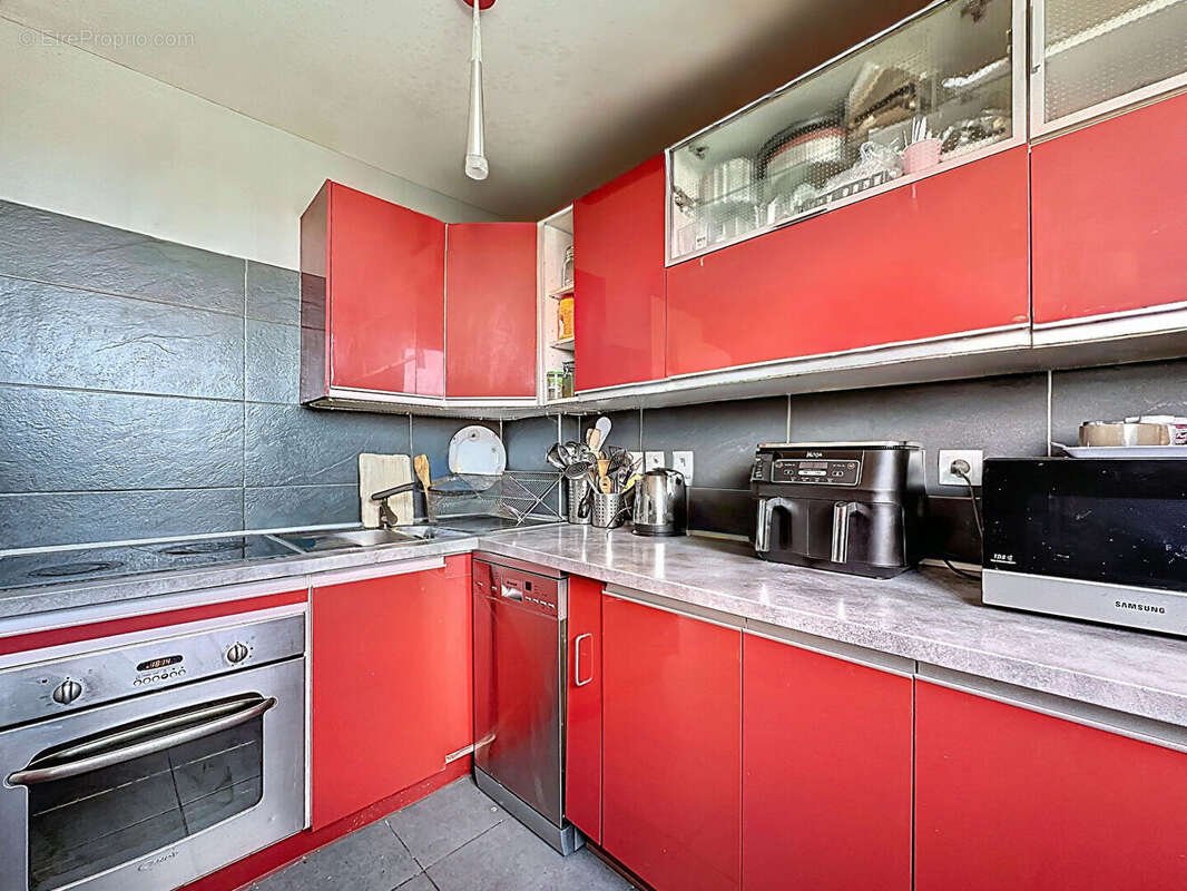 Appartement à MARSEILLE-13E