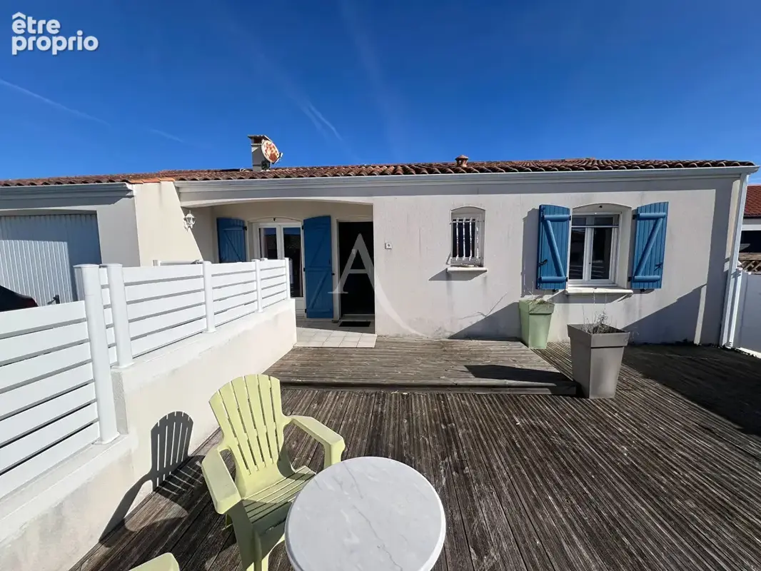 Maison à LONGEVILLE-SUR-MER
