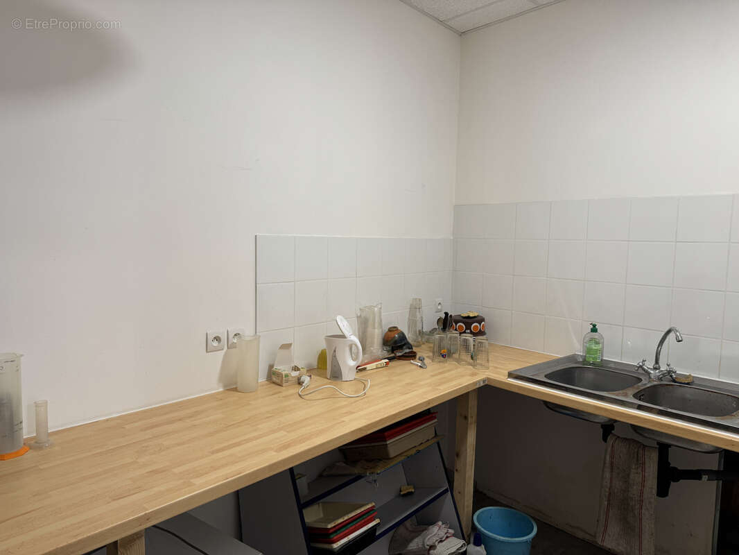 Commerce à LE PUY-EN-VELAY