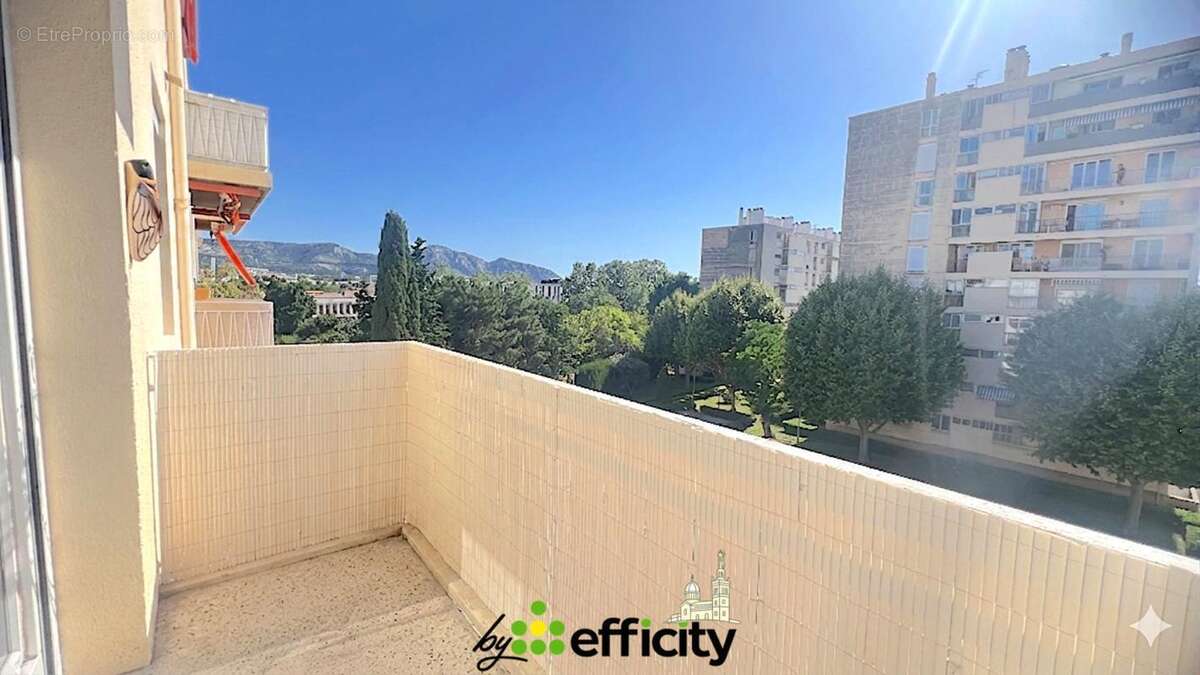 Appartement à MARSEILLE-8E