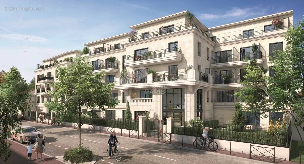 Parking à SAINT-MAUR-DES-FOSSES