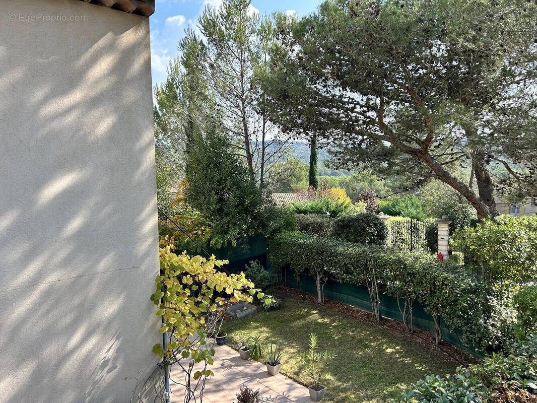 Maison à MALLEMORT