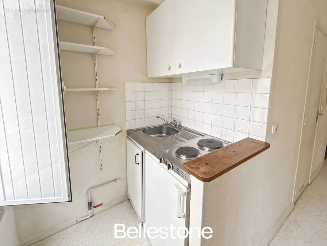 Appartement à PARIS-10E