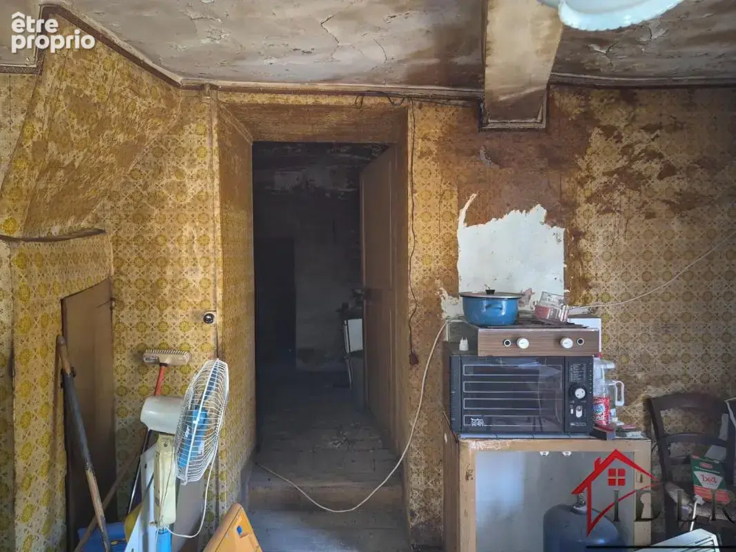 Maison de village avec garage et potentiel - photo 24