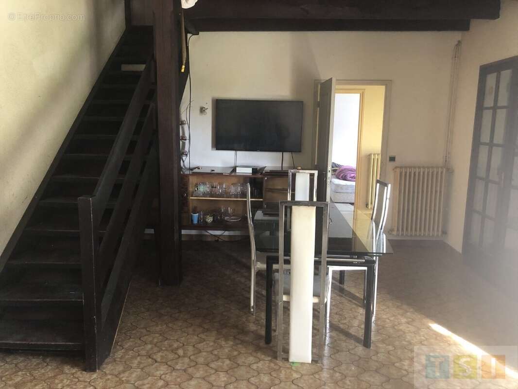 Maison à AVEZAC-PRAT-LAHITTE