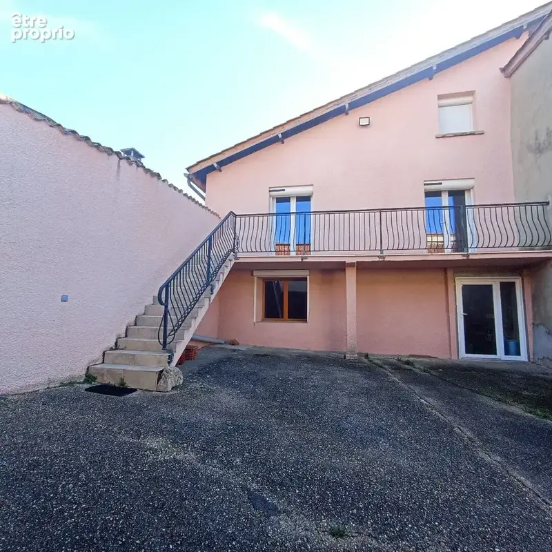 Vernaison 69390  Propriété.  172 m²  Deux maisons  Dépendances et  terrain . - photo 7