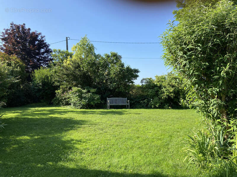 Propriété Pierres apparentes, 242m², 5 chambres, Dortoir enfant et mezzanine, Loiret, Piscine, Jacuzzi, Terrain de tennis, Garag - photo 18