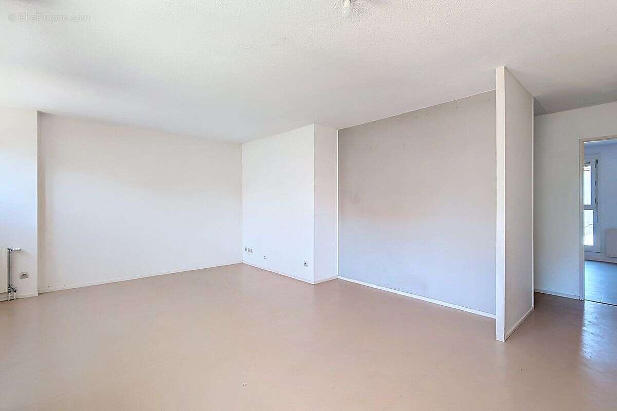 Appartement à BELLEVILLE