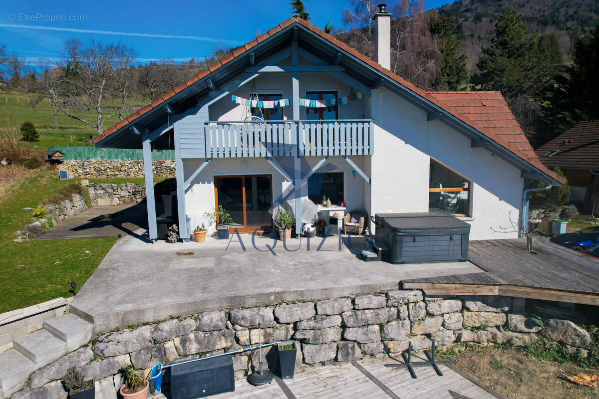 Maison à VIUZ-EN-SALLAZ