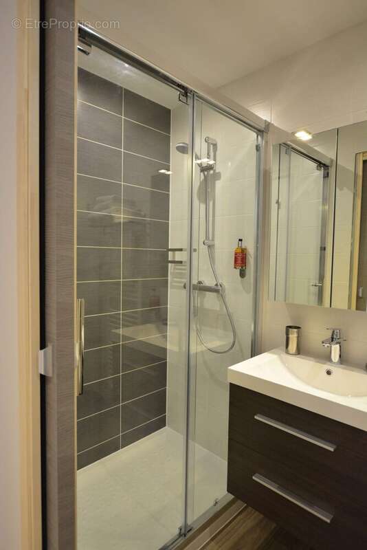 Appartement 42 m² à Segny  - photo 8