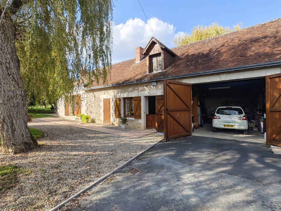 Maison à ATHEE-SUR-CHER