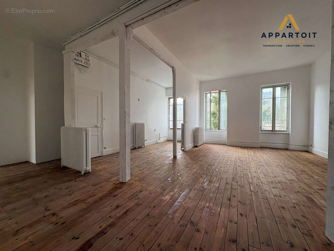 Appartement à CUSSET