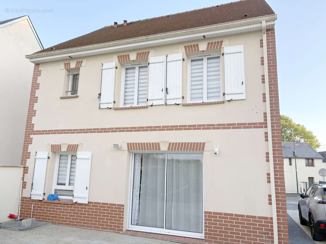 Maison à SAINT-CREPIN-IBOUVILLERS