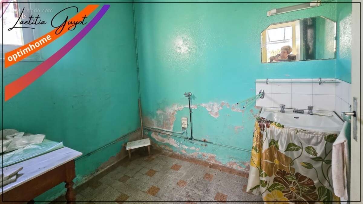 Maison à rénover avec grand terrain – Souvigny (03210) - photo 6