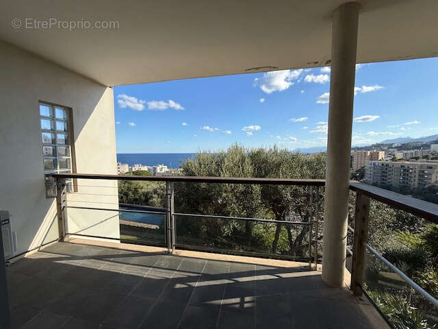 Appartement à VILLE-DI-PIETRABUGNO