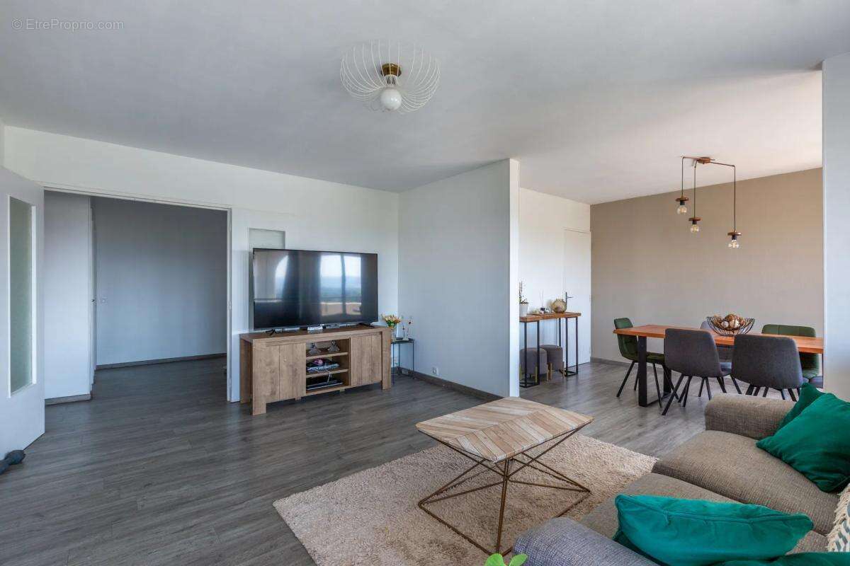 Appartement familial 6 pièces de 116 m² avec vue dégagée – Lyon - photo 4