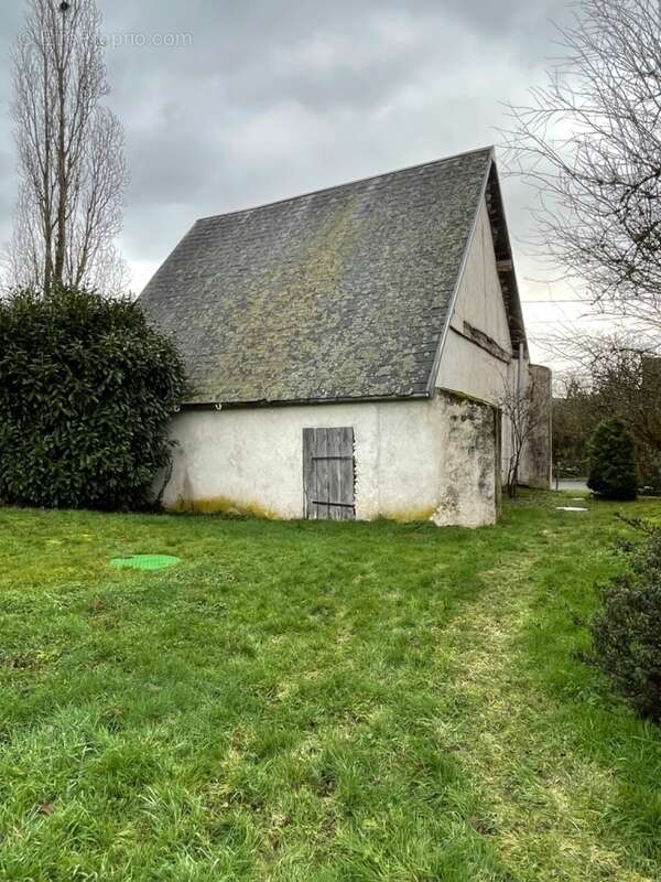 Maison à BETETE