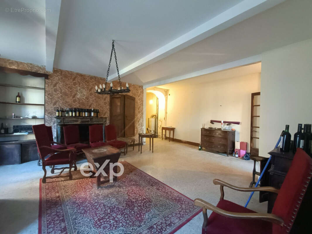 Maison 250 m² à Cazedarnes  - photo 3