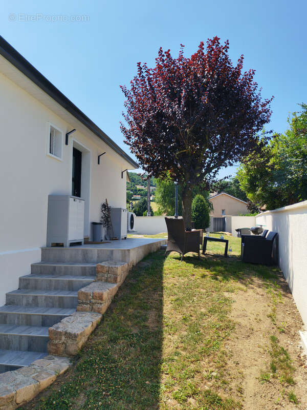 Maison à SAINT-CHAMOND